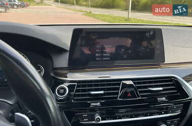 Седан BMW 5 Series 2018 в 