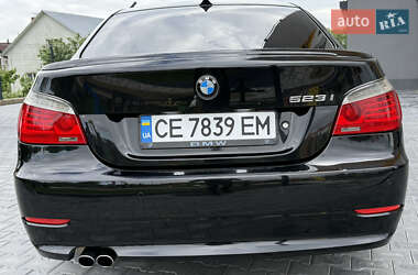 Седан BMW 5 Series 2008 в 