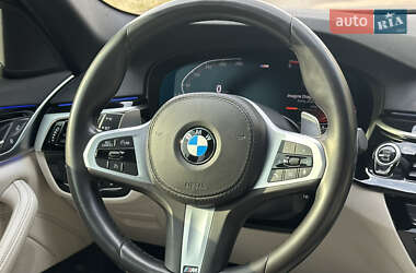 Седан BMW 5 Series 2019 в 