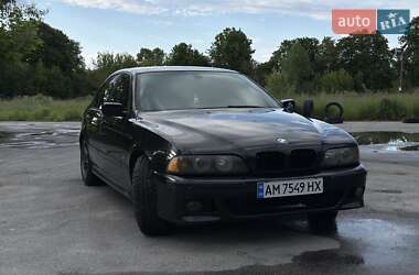 Седан BMW 5 Series 2002 в 