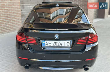Седан BMW 5 Series 2012 в 