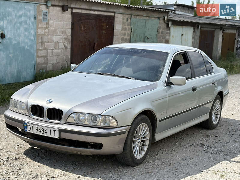 Седан BMW 5 Series 1996 в 