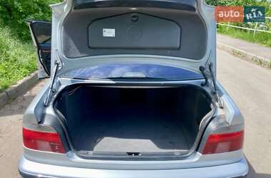 Седан BMW 5 Series 1996 в 