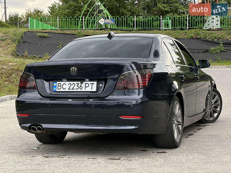 Седан BMW 5 Series 2007 в Новояворовске