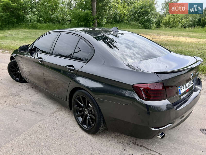 Седан BMW 5 Series 2014 в Харькове
