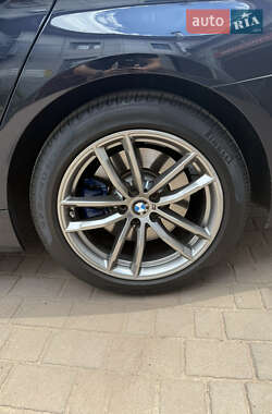 Седан BMW 5 Series 2019 в 