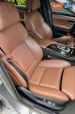 Седан BMW 5 Series 2013 в 