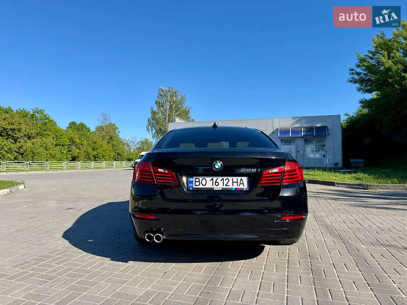 Седан BMW 5 Series 2014 в Тернополі