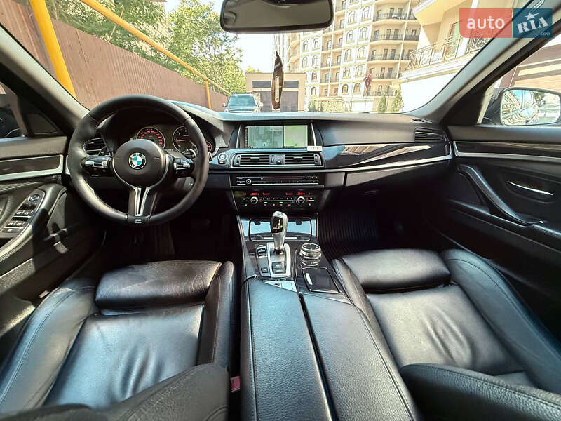 Седан BMW 5 Series 2015 в Одессе