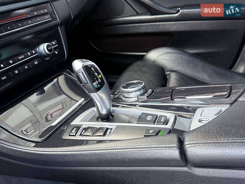 Седан BMW 5 Series 2015 в Одессе