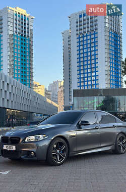 Седан BMW 5 Series 2015 в 