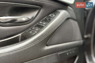 Седан BMW 5 Series 2012 в 
