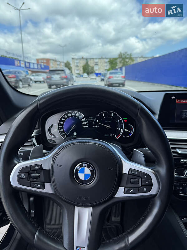 Седан BMW 5 Series 2018 в Калуші