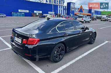 Седан BMW 5 Series 2013 в 