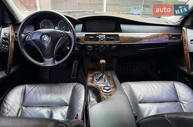 Седан BMW 5 Series 2005 в 