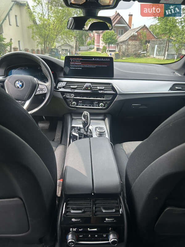 Седан BMW 5 Series 2022 в Пустомитах фото 12 Седан BMW 5 Series 2022 в Пустомитах