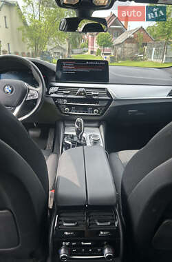 Седан BMW 5 Series 2022 в 