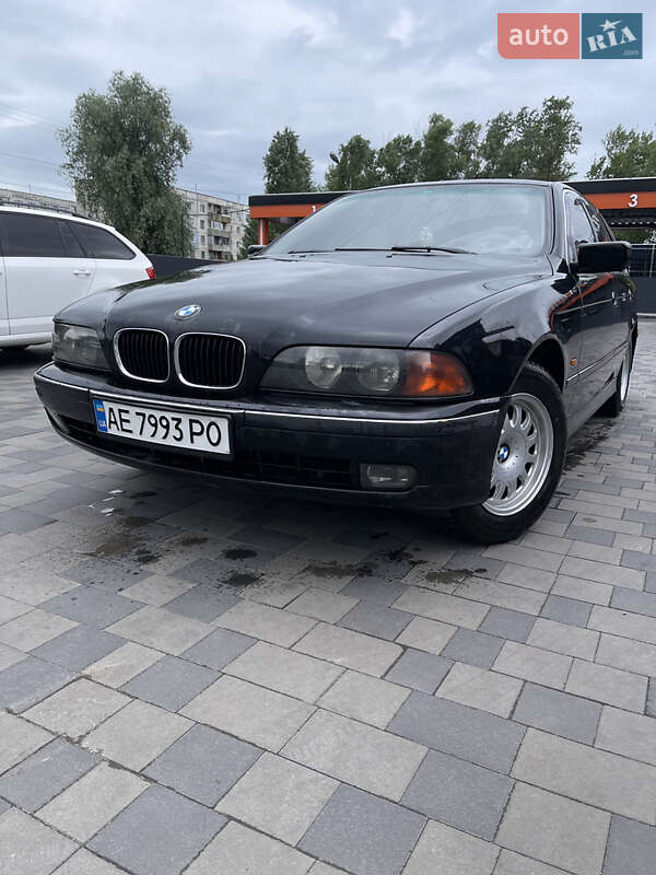 BMW 5 Series 1999