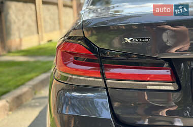 Седан BMW 5 Series 2017 в 