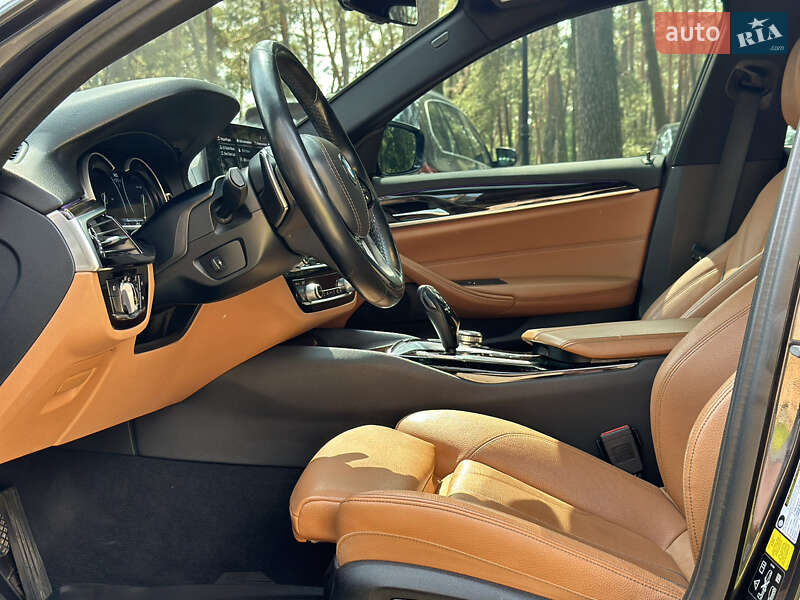 Седан BMW 5 Series 2017 в Чернігові