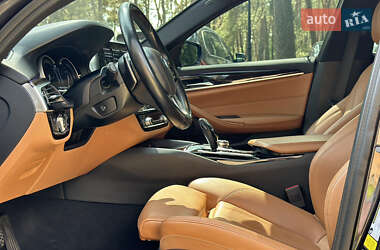Седан BMW 5 Series 2017 в 