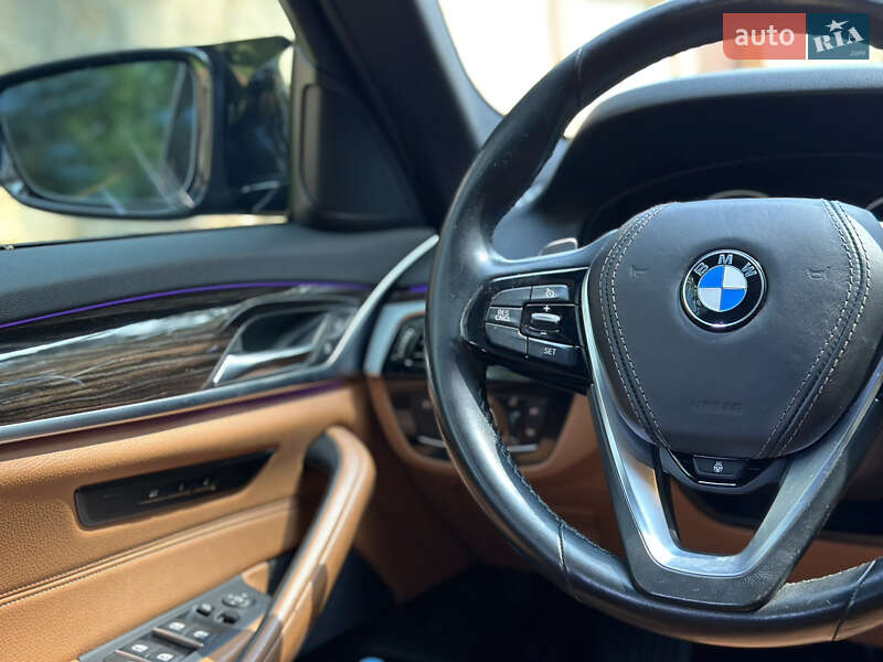 Седан BMW 5 Series 2017 в Чернігові
