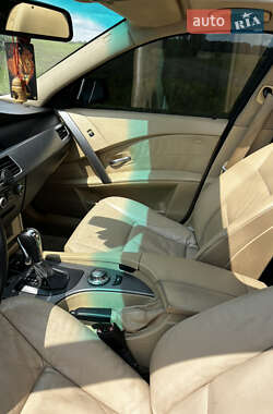 Седан BMW 5 Series 2004 в 
