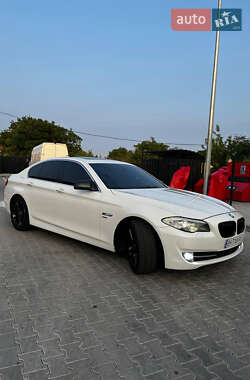 Седан BMW 5 Series 2010 в Одессе