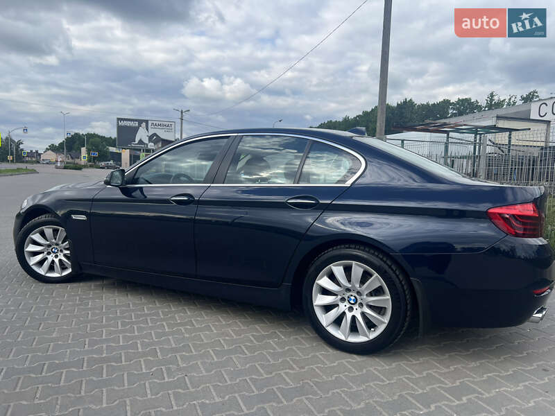 Седан BMW 5 Series 2016 в Виннице