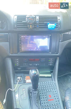 Седан BMW 5 Series 2002 в 