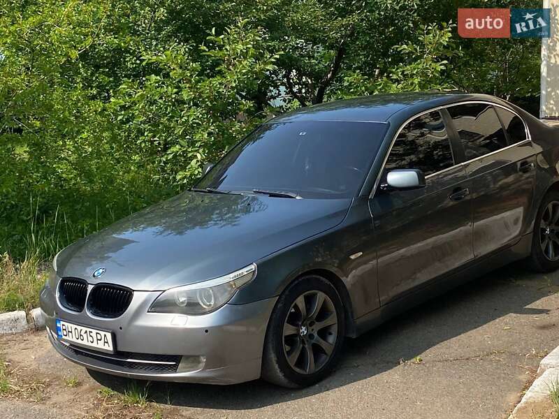 BMW 5 Series 2003