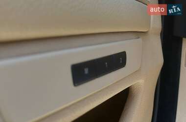 Седан BMW 5 Series 2010 в 