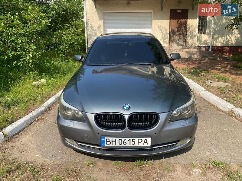 Седан BMW 5 Series 2003 в 
