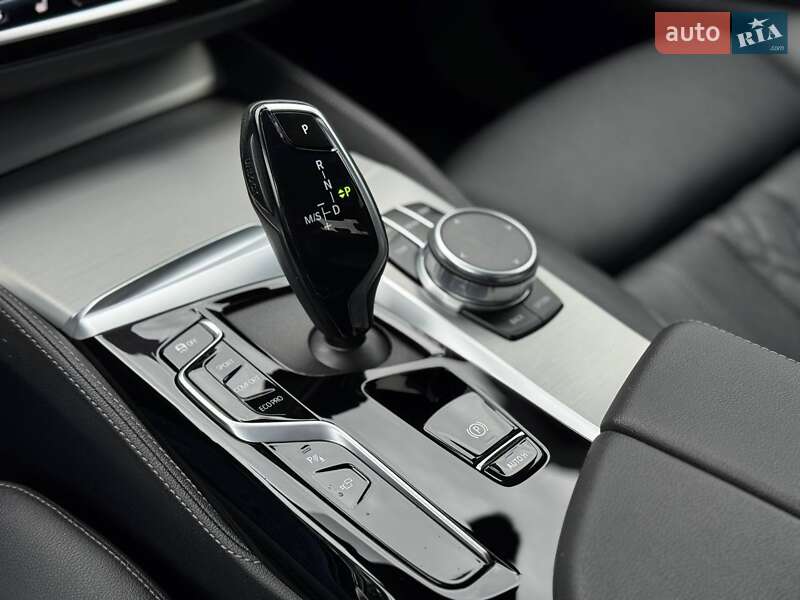 Седан BMW 5 Series 2020 в Луцьку