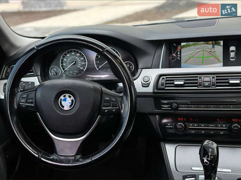Седан BMW 5 Series 2015 в Умани