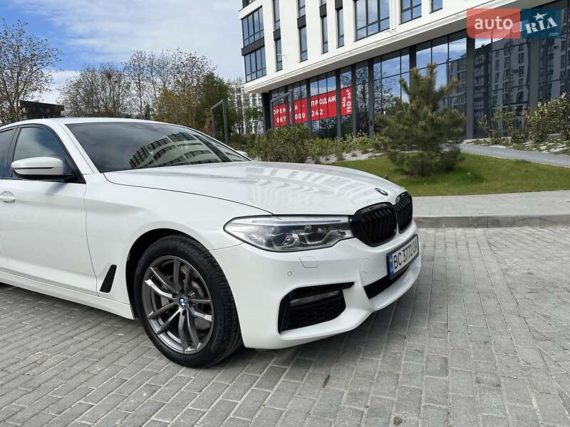 Седан BMW 5 Series 2019 в Львове
