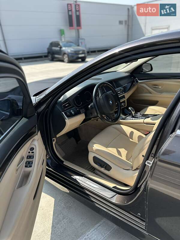 Седан BMW 5 Series 2016 в Киеве фото 5 Седан BMW 5 Series 2016 в Киеве
