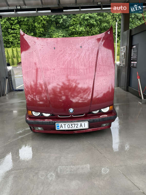Седан BMW 5 Series 1995 в Бобрке