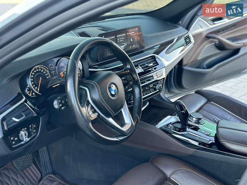 Седан BMW 5 Series 2017 в Харькове
