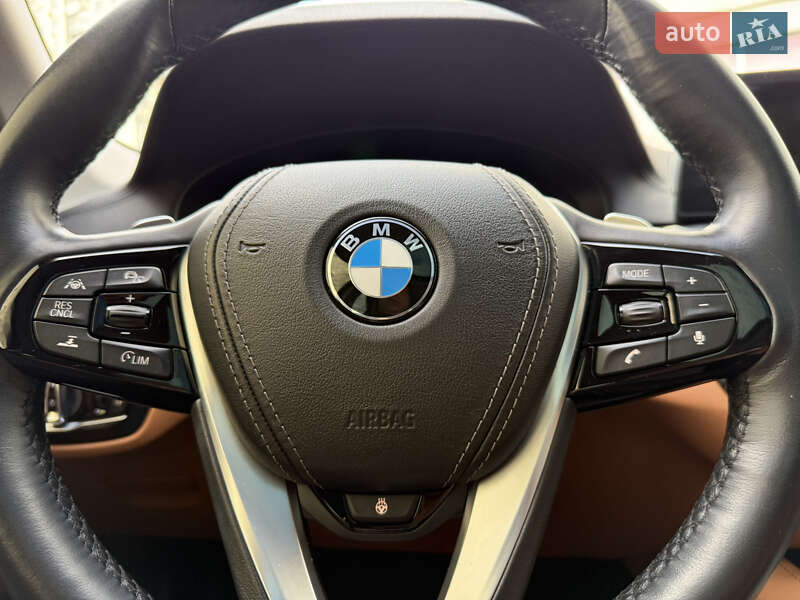 Седан BMW 5 Series 2018 в Києві