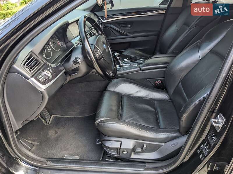 Седан BMW 5 Series 2010 в Вінниці
