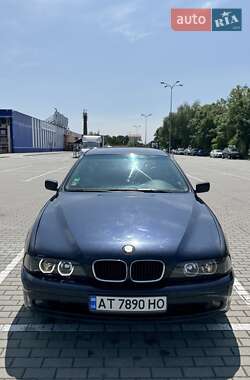 Седан BMW 5 Series 2000 в 