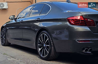 Седан BMW 5 Series 2014 в Днепре