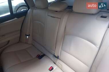 Универсал BMW 5 Series 2011 в 