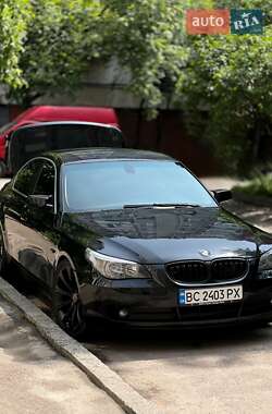 Седан BMW 5 Series 2005 в Львові