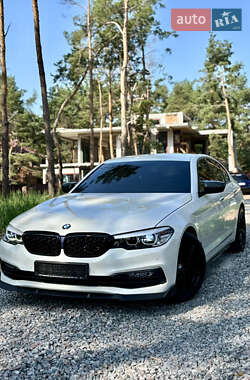 Седан BMW 5 Series 2018 в Киеве
