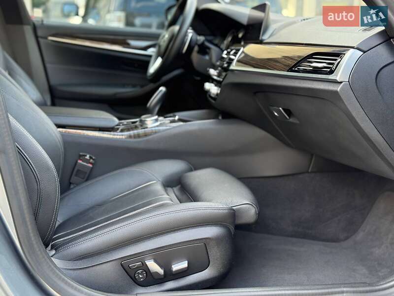 Седан BMW 5 Series 2019 в Одессе
