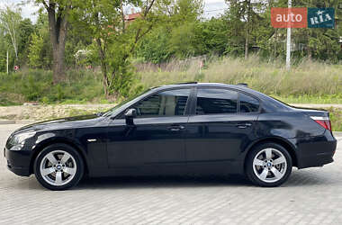 Седан BMW 5 Series 2005 в 