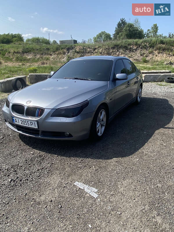 BMW 5 Series 2004