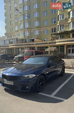 Седан BMW 5 Series 2012 в 